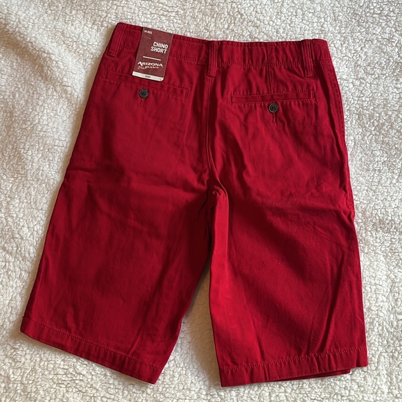Arizona Chino Short - size 14, adjustable waist - Picture 2 of 8